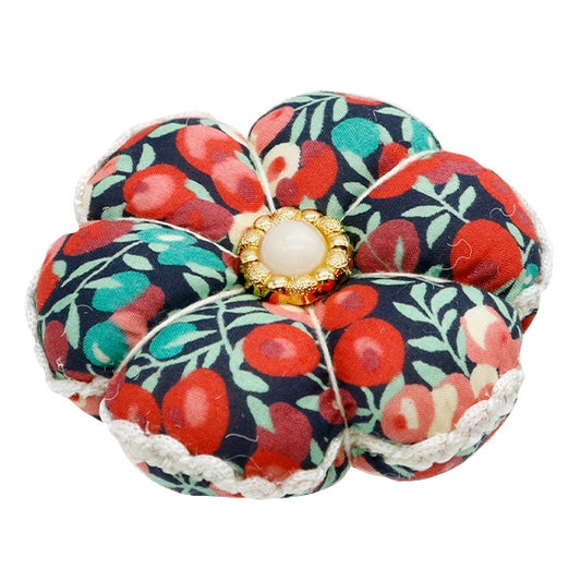 Pin cushion "Liberty Fabric Pink Cushion Flower PI3-3339009JE"