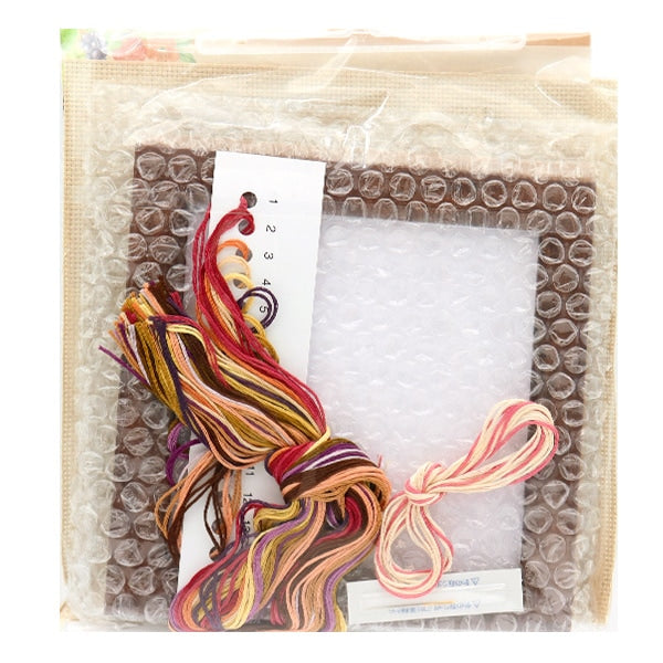 Embroidery kit "Flower arrangement that colors the season octoor fruits 5222210" LECIEN Lecien COSMO Cosmo