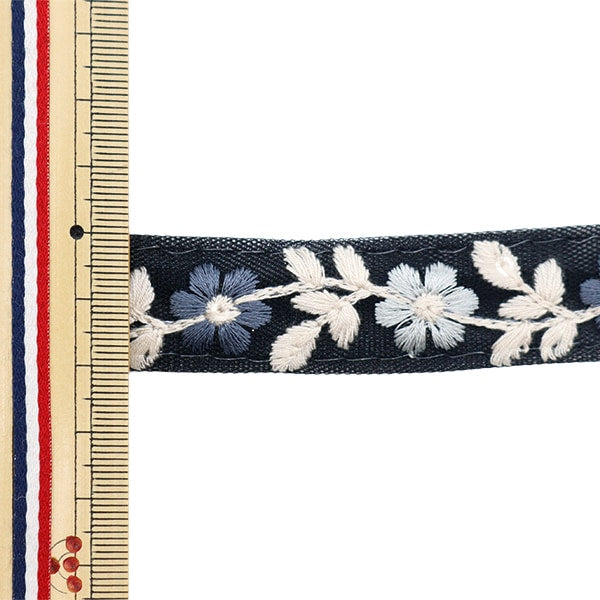 【数量5から】 手芸ブレード 『2022 インド刺繍ブレード ブラック 45136E』