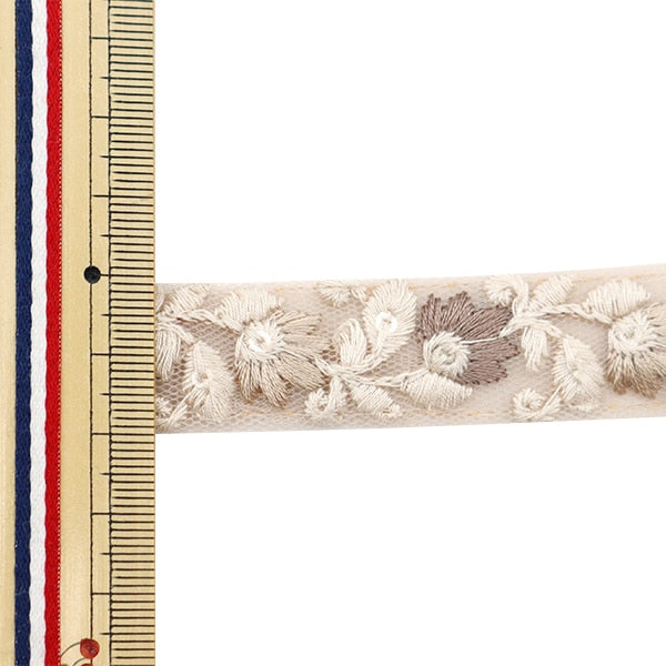 【数量5から】 手芸ブレード 『2022 インド刺繍ブレード ベージュ×ベージュ 45194J』