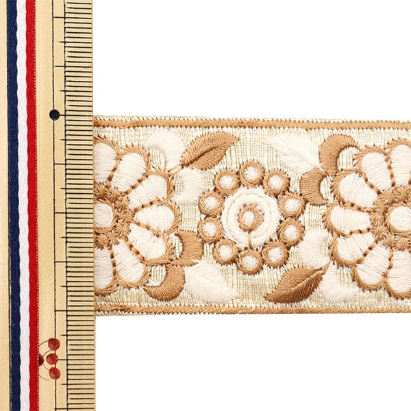 【数量5から】 手芸ブレード 『2023 インド刺繍ブレード ベージュ×ホワイト 864F』