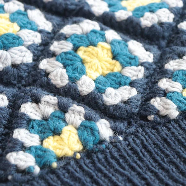 Knitting kit "AMOTTO Granny Square Kids Sweater Kit Navy" Sawada Sawada