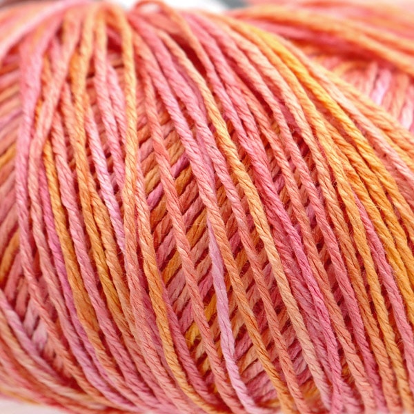 Spring / summerYarn "ITALY gradation G6 color" WORLD FESTA World Festa