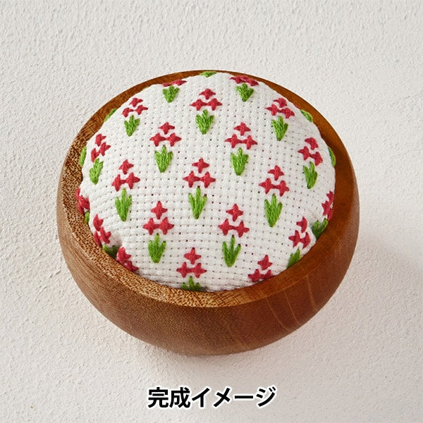 Embroidery kit "Continuous pattern of terrestrial stabs 3 Totsuka sashimi pink cushion 116"