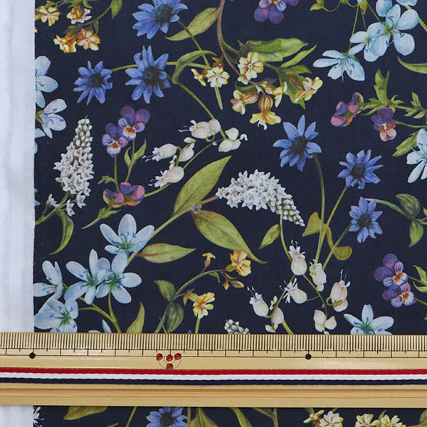 [From quantity 5] Fabric "Liberty Liberty Print Tana lawn Plumabella 3639216S67-YE" Liberty Japan