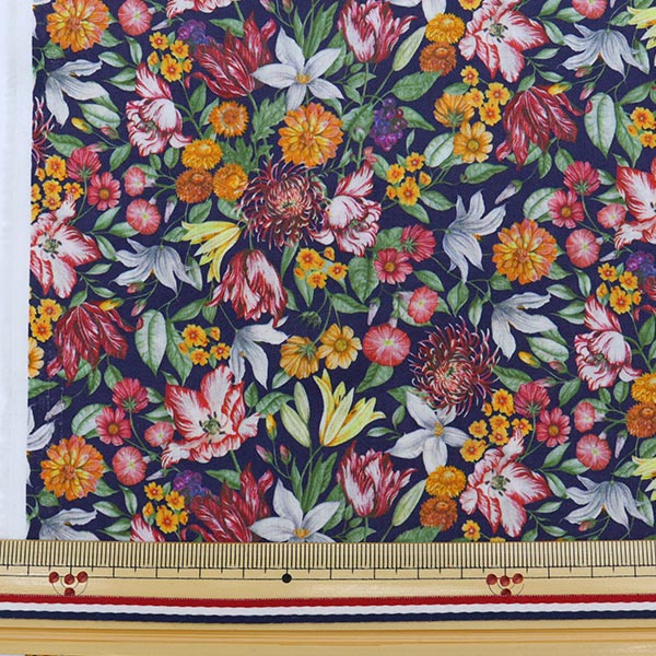 [From quantity 5] Fabric "Liberty Liberty Print Tana lawn Royal Garland 3631213-B" Liberty Japan