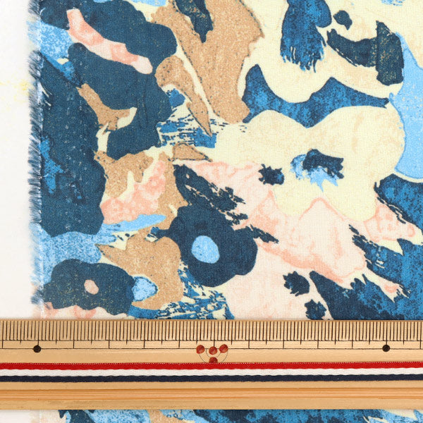 [来自数量5] 织物 "自由自由印刷 塔纳草坪 Flower River 2343115-SD23A" Liberty Japan