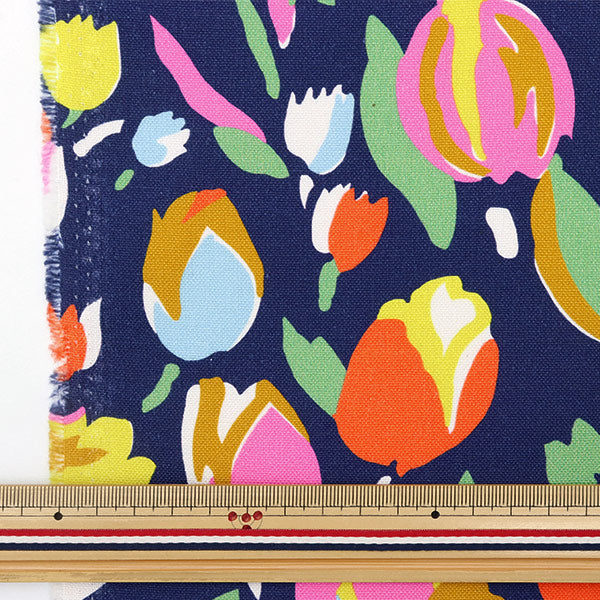 [From quantity 5] Fabric "Liberty Liberty Print No. 11 Canvas Tulip Bouquet 2583101-J23C" Liberty Japan