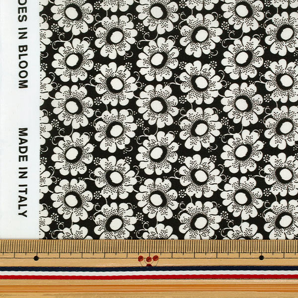 [Quantity starting from 5] Fabric "Liberty Fabrics" Tana lawn Cupola Daisy 363J7590425BU" Liberty Japan