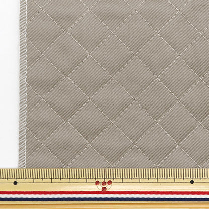 Fabric "A super water-repellent twill quilt that repels water very wellCut Cloth Approx. 135cm x 50cm Silver CQPL-TWTC-SIL"