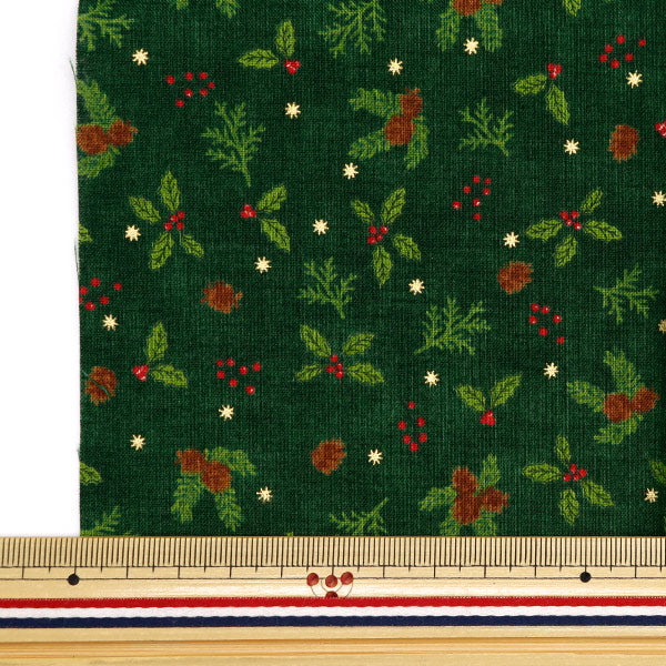 Fabric 『Quilting Cut Cloth Approximately 33cm x 50cm Christmas pine cones Green C-DX10619L-D"