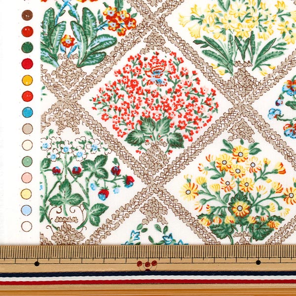 [Quantity from 5] Fabric "Broad Flower Beige x Orange YUZ-933-3" 【Yuzawayaoriginal】