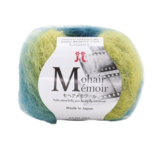 Fall and winterYarn "Mohae Memoire 5th color" Hamanaka