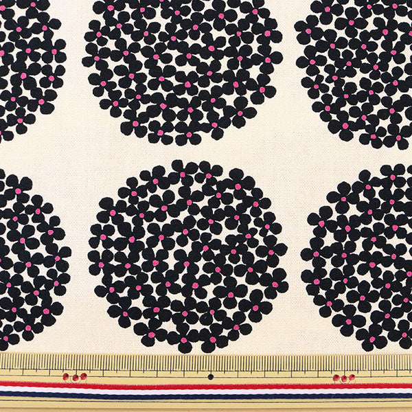 [From quantity 5] Fabric "Ukono cloth 10th canvas hydrangea pattern UP55553-K White x Black" COTTON KOBAYASHI