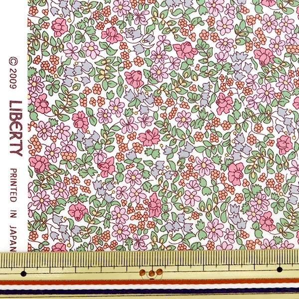 [From quantity 5] Fabric "Liberty Liberty Print Tana lawn Emilia's Flowers 3630184-YE] Liberty Japan