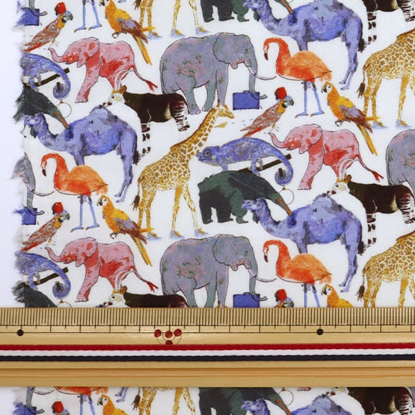 [From quantity 5] Fabric "Liberty Liberty Print Tana lawn Cue for the Zoo 3634160-ZE] Liberty Japan