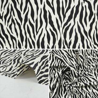 [From quantity 5] Fabric "Animal twill print 88306-2-1"
