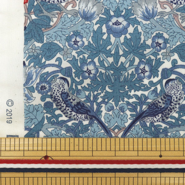 [From quantity 5] Fabric "Liberty Liberty Print Tana lawn Strawberry Thief Spring 36300129-AE] Liberty Japan