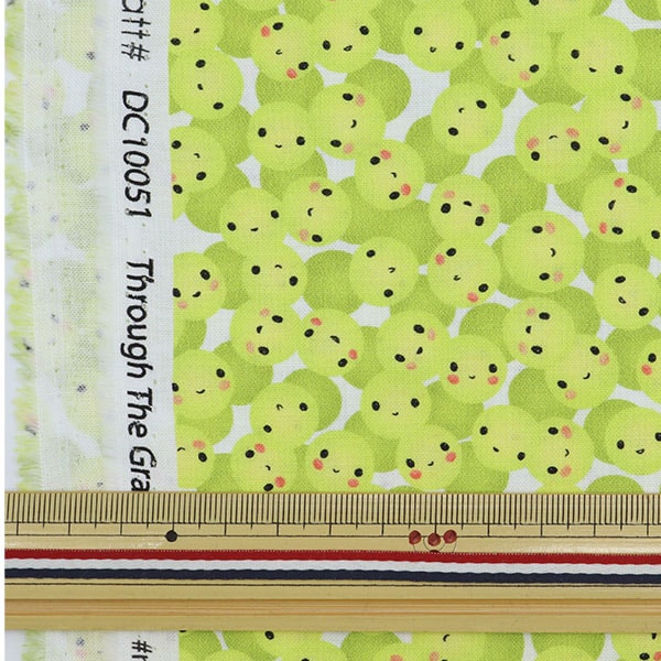 [From quantity 5] Fabric "Inkjet print grape DC10051-GREEN" USA cotton