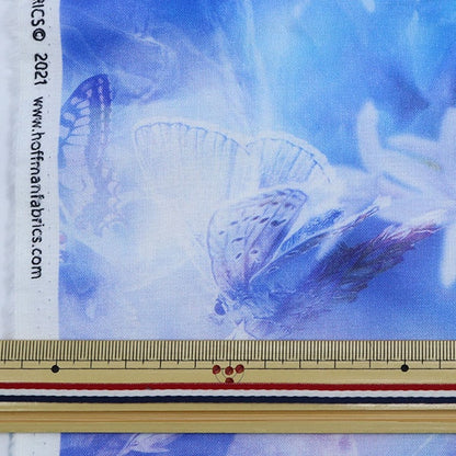 [From quantity 5] Fabric "Inkjet print lilies and butterflies T4902-352"