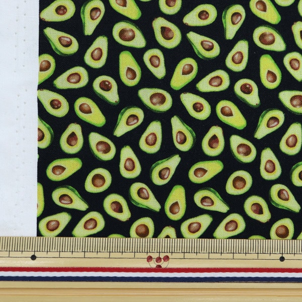 [From quantity 5] Fabric "USA Cotton Small World Avocado Black GAIL-CD8886"