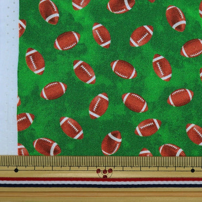 [From quantity 5] Fabric "USA Cotton Small World Rugby Pattern Green GAIL-CD8893"