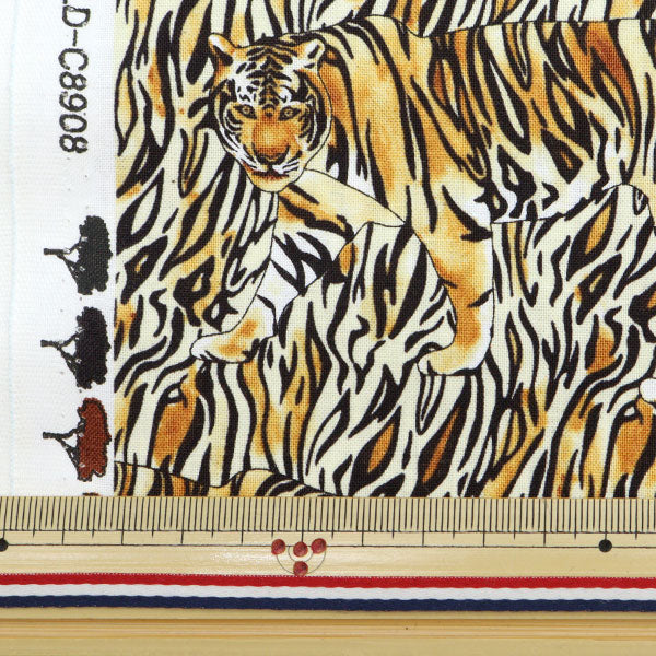 [From quantity 5] Fabric "USA Cotton Wild Camer Trigger pattern WILD-C8908"