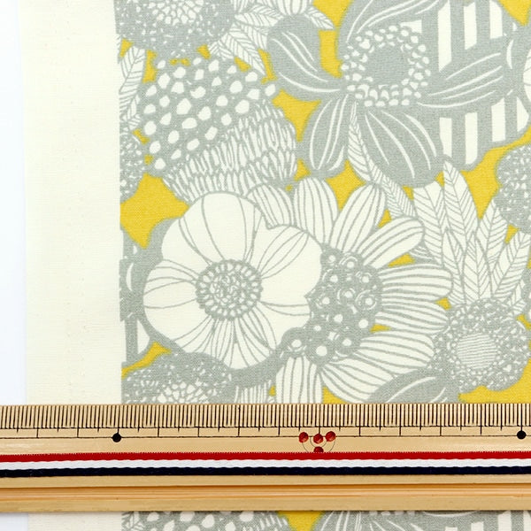 [From quantity 5] Fabric "Ukonoko cloth broad miniArtificial Flowers Yellow Up5811-C] COTTON KOBAYASHI