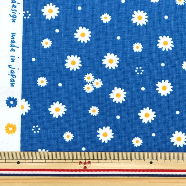 [From quantity 5] Fabric "Antibacterial and deodorantSheeting PETIT Daisy Navy PTC1121-2-C]