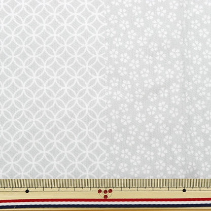 [From quantity 5] Fabric "Cotton satin Niho Honho Treasure / Sakura Light Gray SHI-SAK-D"