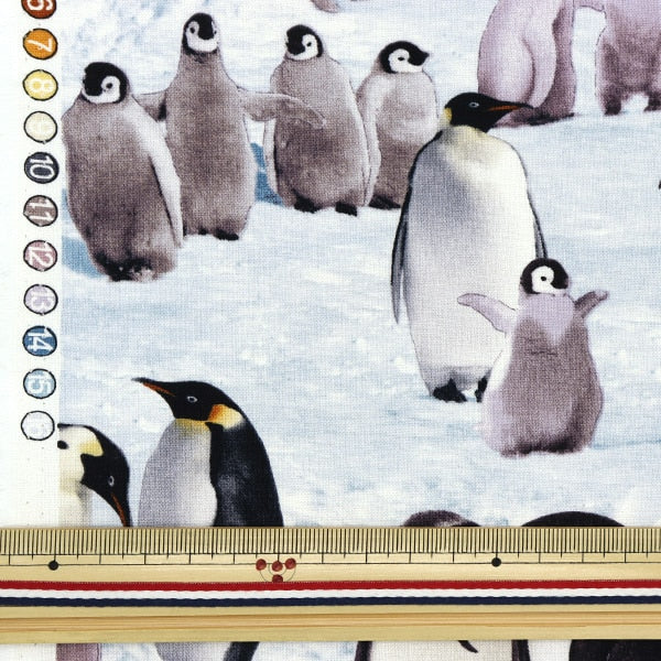 [From quantity 5] Fabric "USA Cotton Penguins 490-Snow"