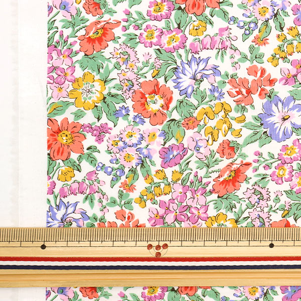 [From quantity 5] Fabric "Liberty Liberty Print Tana lawn Honey Dew 36301106-CE] Liberty Japan