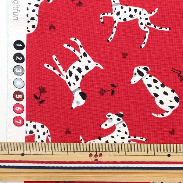 [From quantity 5] Fabric "USA Cotton Ladd dog Red CX10628-RED"