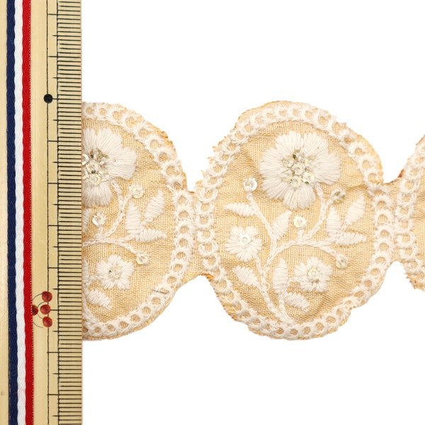 [From quantity 5] HandicraftTrim 『2022 Indian embroidery trim Beige x beige 136D]