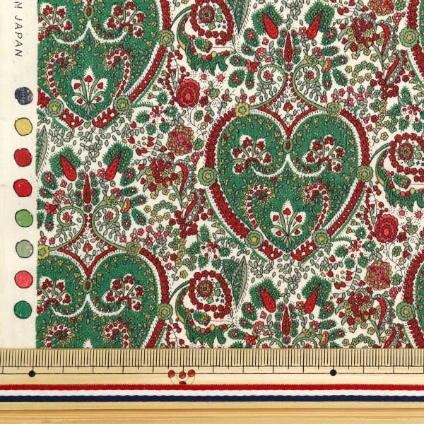[From quantity 5] Fabric "Liberty Fabric Tana lawn Liberty Christmas Kitty Grace 3631030G-J23D] Liberty Japan