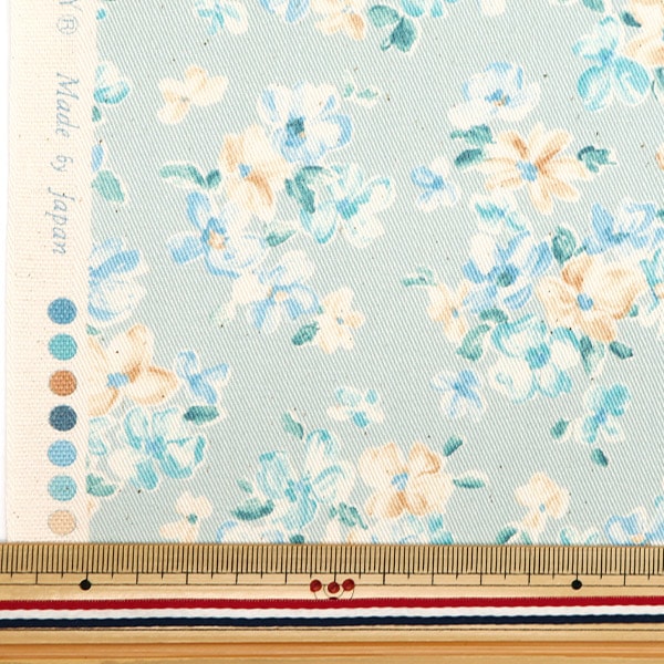 [From quantity 5] Fabric "Twill Grayish Flower Bouquet 850420-1-3"