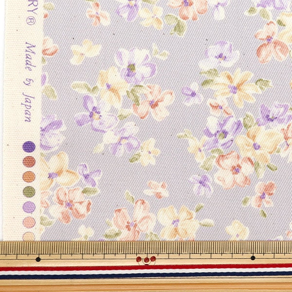 [From quantity 5] Fabric "Twill Grayish Flower Bouquet 850420-1-4"