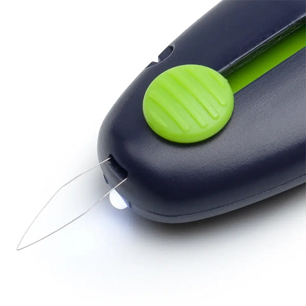 Needle threader "Sleds with LED light 611125" PRYM Prim