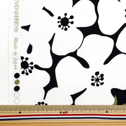 [From quantity 5] Fabric 『Oxford Big Flower Black x White 850466-1-4]