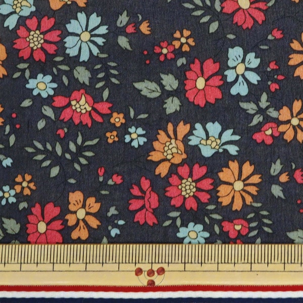 [From quantity 5] Fabric "Liberty Fabric Tana lawn Capelfloret 3634231-24AU] Liberty Japan