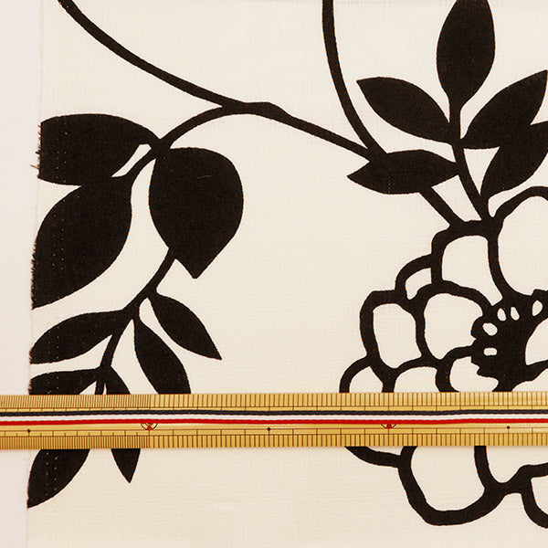 [From quantity 5] Fabric "Interior print Kokuriko Pattern Black 142-1349-A2"