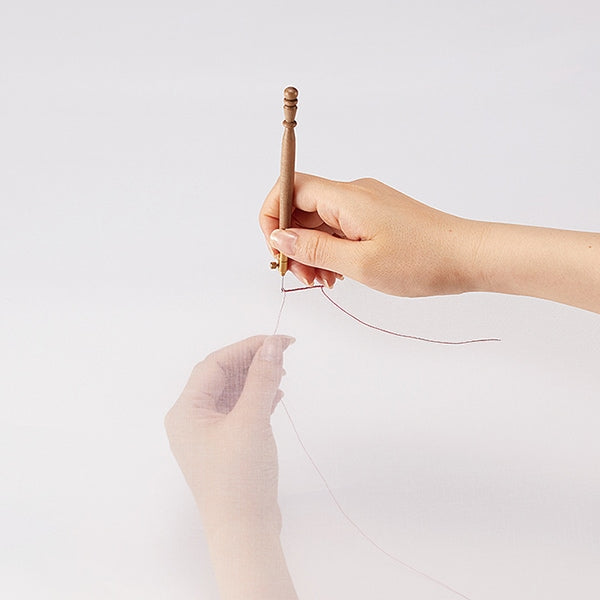 Embroidery needle "Luneville Crochet needle 57-567" Clover