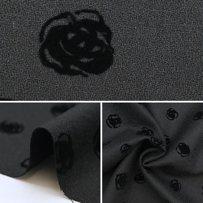 [From quantity 5] Fabric "Wool 100% Flocky Knit Rose Pattern Black 34747-5D"