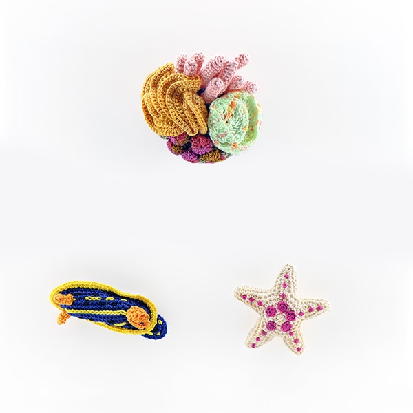 Knitting kit "Crochet Aquarium (Crochet Aquarium) Aoumiushi and Seabed Walk EG-132" Olympus