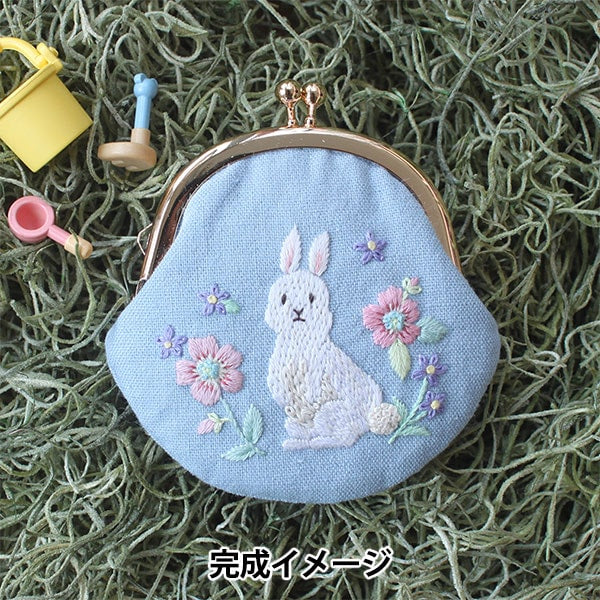 Embroidery kit "chicchi's animal embroidery kit Gamaguchi Rabbit with wild flowers PHC-120-1] PIECE Peace