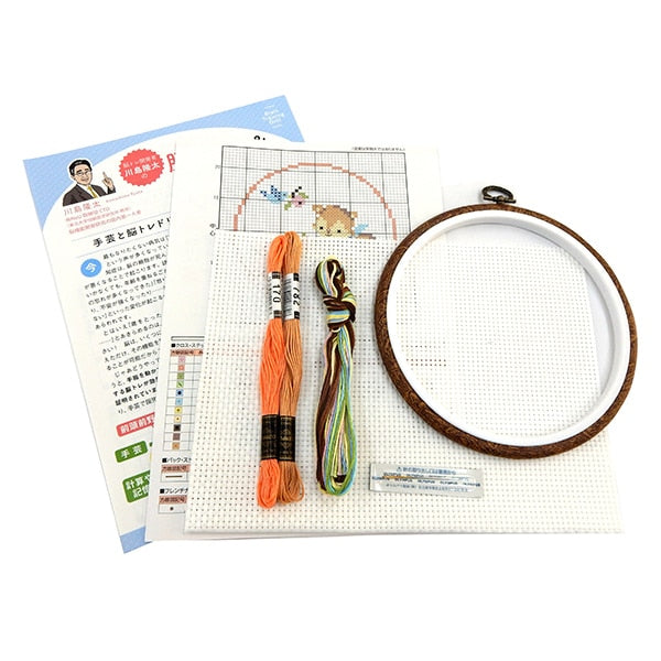 Embroidery kit "brain training handicraft cross stitch squirrels and wooden fruit YN-5"