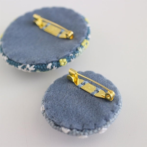 Embroidery kit "terrestrial stab ® brooch yellow flower No.2312" Lecien Lecien COSMO Cosmo